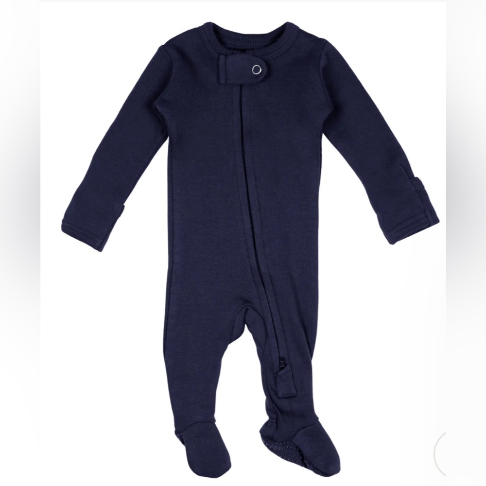 Never Used L’ovedbaby Organic Zipper Footie in Navy (3-6 months)